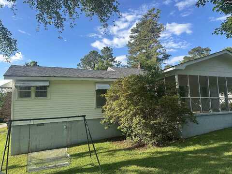 20 Pine Avenue, Whitmire, SC 29178