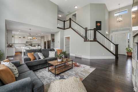 677 E 770 N, Lindon, UT 84042