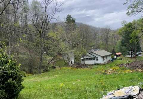 522 Deyton Road, Bakersville, NC 28705