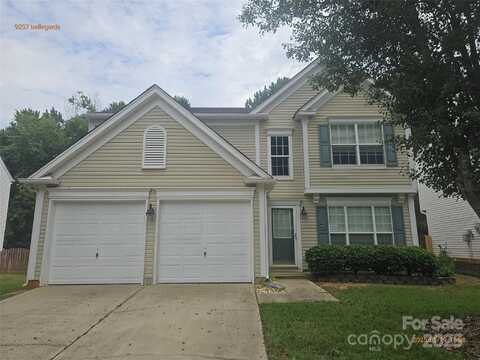 9237 Bellegarde Drive, Charlotte, NC 28277