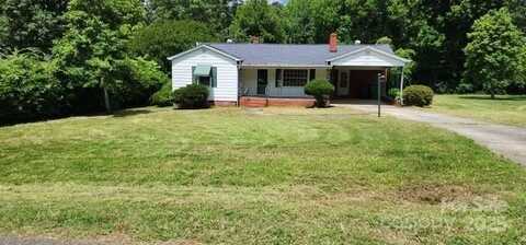 8000 Chapman Street, Charlotte, NC 28216