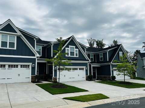 934 Prince Garrett Way, Denver, NC 28037