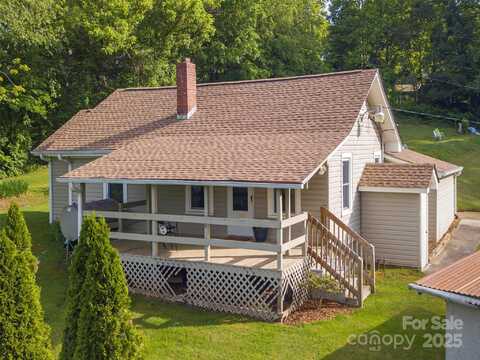 21 & 24 Betty Drive, Leicester, NC 28748