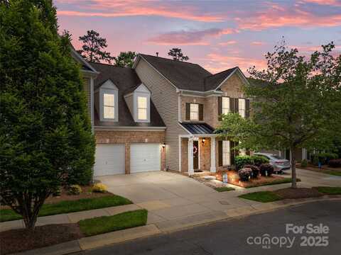 10206 Linksland Drive, Huntersville, NC 28078