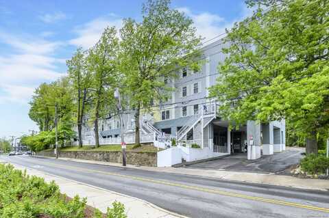 37 Greenwich Avenue, Stamford, CT 06902