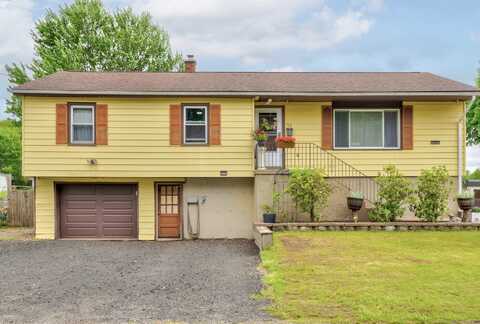 92 Holiday Hill, Waterbury, CT 06704