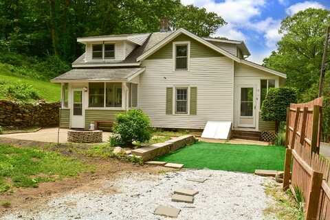 17 Spruce Street, Vernon, CT 06066