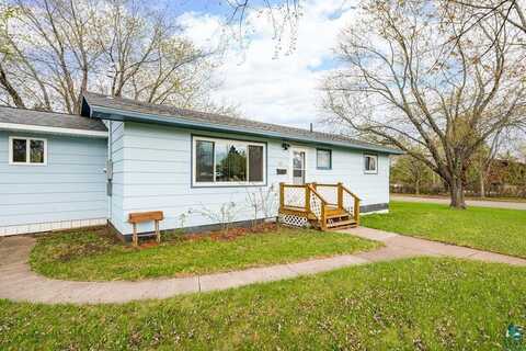 733 13th Ave, Two Harbors, MN 55616