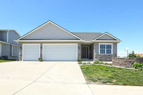 1800 Strauss Avenue, Adel, IA 50003