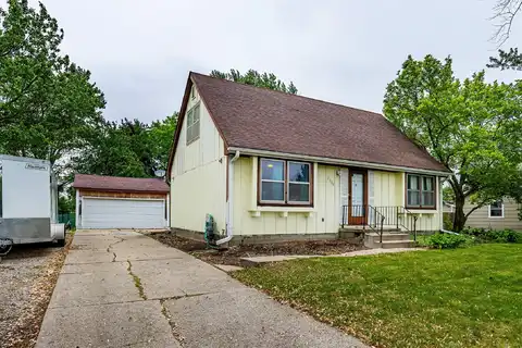 2209 8th Street Court SW, Altoona, IA 50009