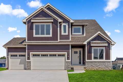 2228 Green Leaf Circle, Norwalk, IA 50211
