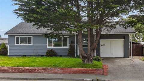 1371 Anzio, CRESCENT CITY, CA 95531