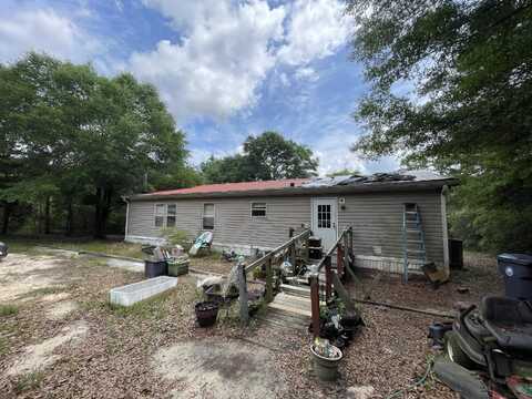 135 N Verdi Lane, DeFuniak Springs, FL 32433