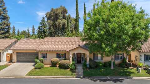 6458 Warren Avenue N, Fresno, CA 93711