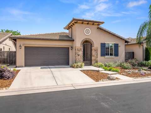 11340 Via Milano Way N, Fresno, CA 93730