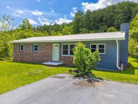285 S Painter Rd, Cullowhee, NC 28723