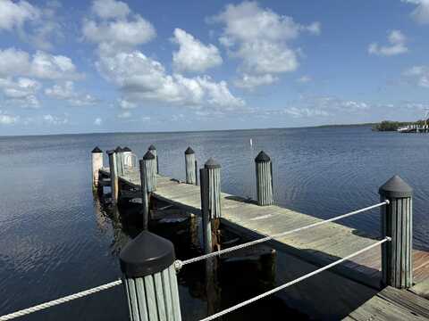 40 Pigeon Drive, Key Largo, FL 33037