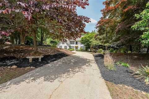 4135 Creekwood Drive, Cumming, GA 30041