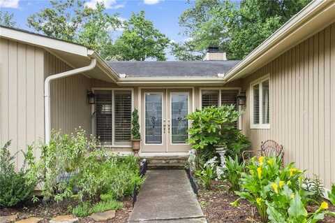 4040 Summit Drive, Marietta, GA 30068