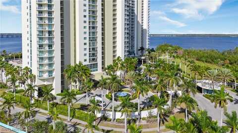 3000 Oasis Grand Boulevard, Fort Myers, FL 33916