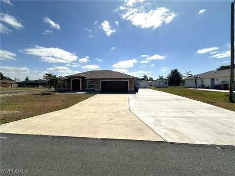 401 Candlewick Circle E, Lehigh Acres, FL 33936