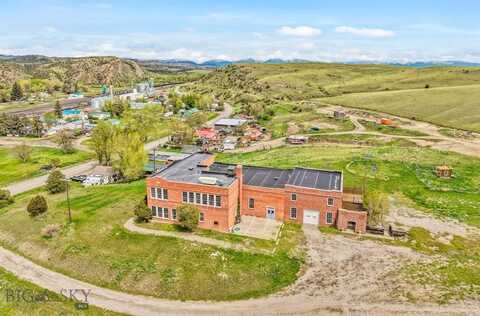5400 Frontage Road, Manhattan, MT 59741