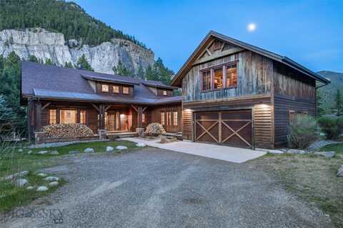 64188 Gallatin Road, Gallatin Gateway, MT 59730