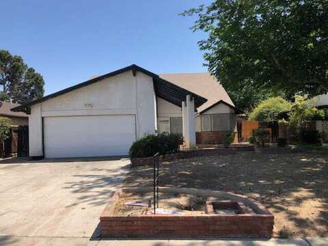 1132 Morven Street, Lancaster, CA 93535