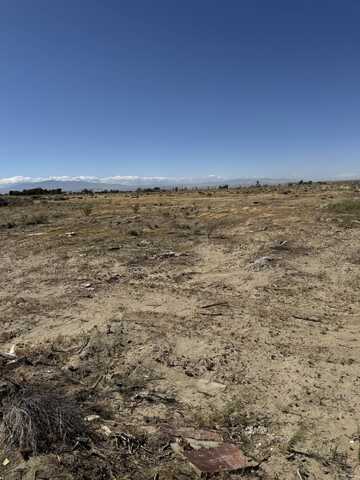 Vic Avenue G12 8 Ste, Lancaster, CA 93535