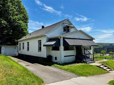 200 Bermond Avenue, ENDICOTT, NY 13760