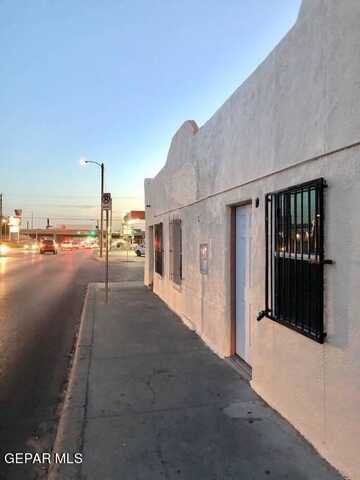 601 N COPIA Street, El Paso, TX 79903