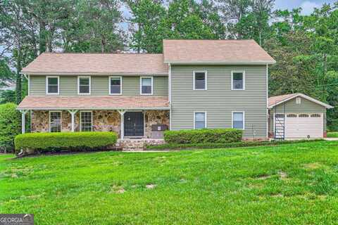 4826 Dean, Lilburn, GA 30047