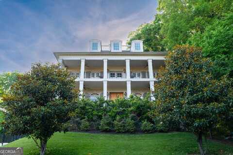 790 Lakeview, Atlanta, GA 30308
