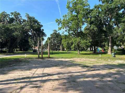 410 Munroe Street, Darien, GA 31305
