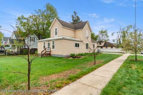 202 E 3rd Street, Gaylord, MI 49735
