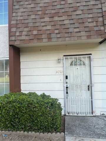 3692 Garden South Drive, Las Vegas, NV 89121
