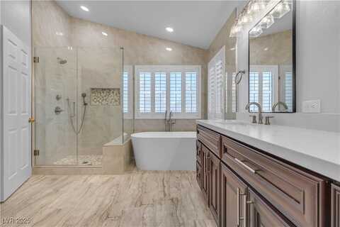 8437 Apple Hill Court, Las Vegas, NV 89128