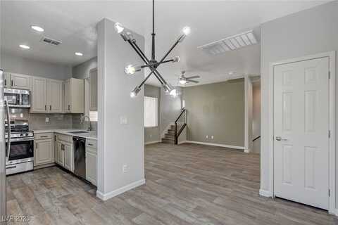 217 Shy Dandelion Street, Las Vegas, NV 89106