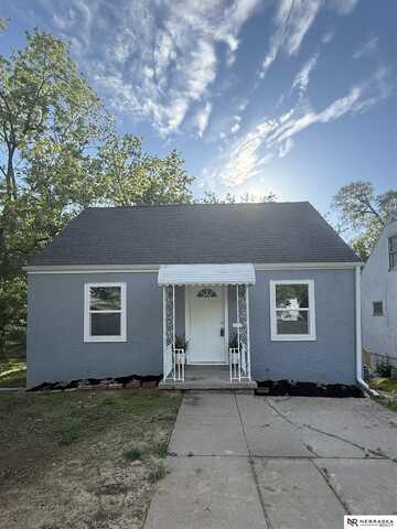 3802 N 36th Street, Omaha, NE 68111