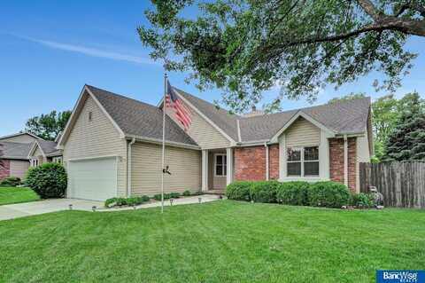 2727 N 75th Street, Lincoln, NE 68507