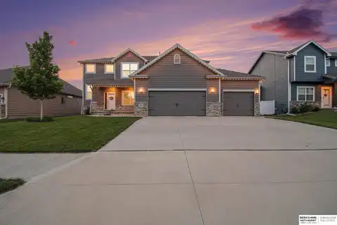 17176 Summit Street, Bennington, NE 68007