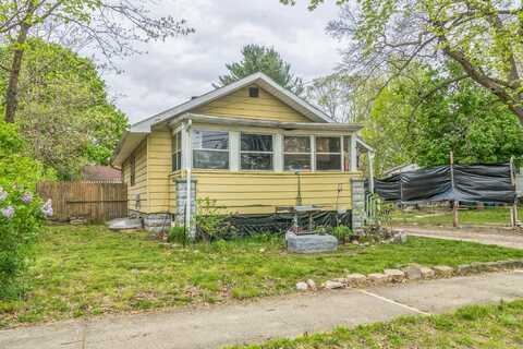 526 S Front Street, Dowagiac, MI 49047