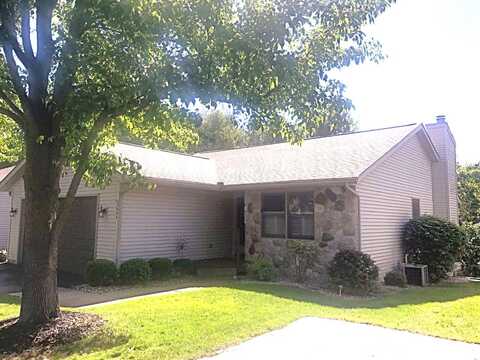5944 Wood Valley Road, Kalamazoo, MI 49009