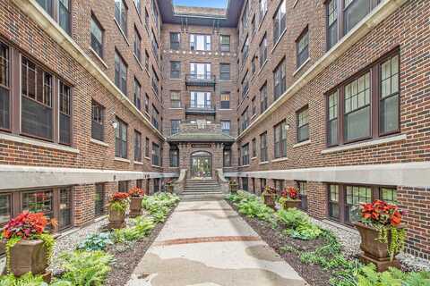 471 W South Street, Kalamazoo, MI 49007