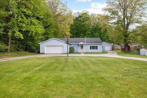 45 E Beech Street, Fruitport, MI 49415