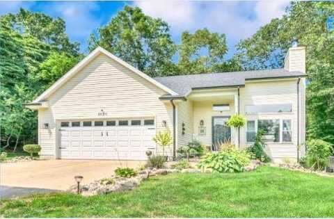 5020 Roundtree Drive, Middleville, MI 49333