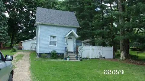 823 21ST Street, Jackson, MI 49203