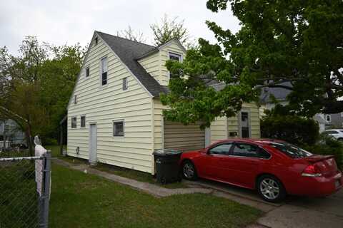 687 Evanston Avenue, Muskegon, MI 49442