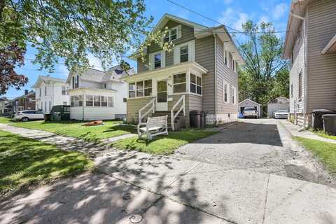 618 Sixth Street, Jackson, MI 49203