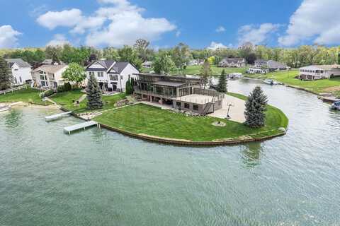 126 Robindale Court, Brooklyn, MI 49230